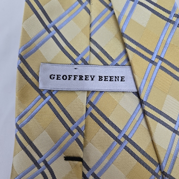 Geoffrey Beene Men's Preppy Yellow Gold Blue Plaid Checkered Silk Career Tie Y2K - Picture 4 of 6